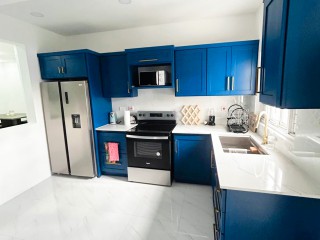 Flat For Rent in Gated, Kingston / St. Andrew Jamaica | [8]