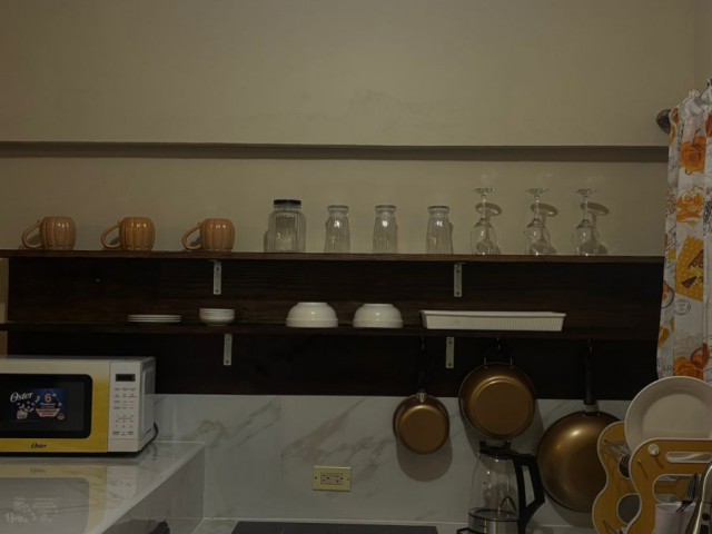 Flat For Rent in Tankerville  between Stadium n Beverly Hills, Kingston / St. Andrew Jamaica | [1]