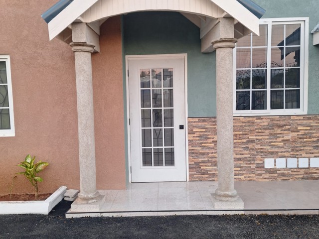 Apartment For Rent in Hampton Green, St. Catherine Jamaica | [6]