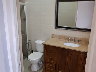 3 bed Apartment For Rent - East Aveb Off Central Avenue  facing Queens High school, Kingston / St. Andrew, Jamaica