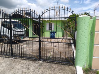 House For Sale in Innswood Village, St. Catherine Jamaica | [11]