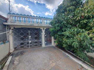 2 bed House For Sale in Mineral Heights, Clarendon, Jamaica