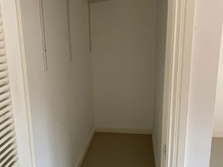 2 bed Apartment For Sale – Mona, Kingston / St. Andrew, Jamaica