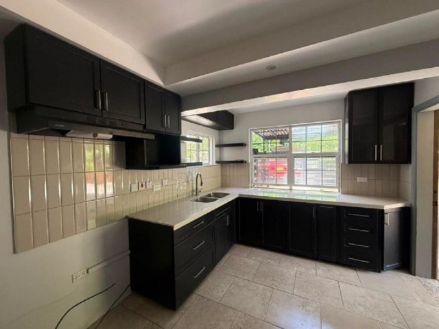 2 bed House For Rent - 16 ACADIA DRIVE Kingston 8, Kingston / St. Andrew, Jamaica