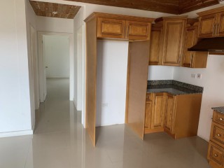 2 bed Apartment For Sale – Mona, Kingston / St. Andrew, Jamaica