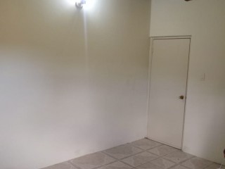House For Rent in Fairview Park, St. Catherine Jamaica | [9]