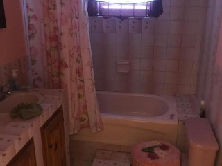House For Rent in FALMOUTH, Trelawny Jamaica | [3]