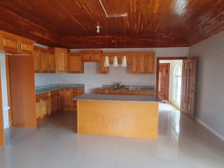Apartment For Rent in Kingston 6, Kingston / St. Andrew Jamaica | [1]