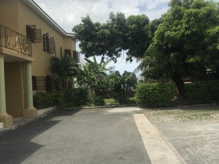 Apartment For Rent in Meadowbrook, Kingston / St. Andrew Jamaica | [4]