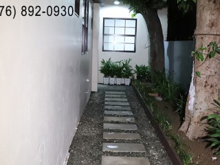 Flat For Rent in mona, Kingston / St. Andrew Jamaica | [6]