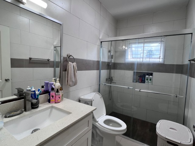 Apartment For Sale in Kingston 6, Kingston / St. Andrew Jamaica | [9]