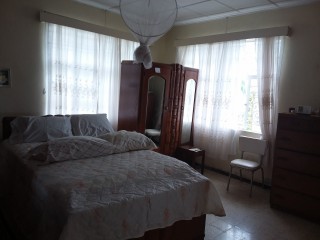 House For Sale in Christiana, Manchester Jamaica | [8]