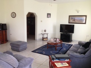 House For Sale in Newark Montpelier, Manchester Jamaica | [2]