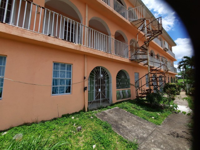 Apartment For Sale in CRESCENT PARK, St. Ann Jamaica | [2]