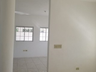 House For Rent in Green Acres, St. Catherine Jamaica | [7]
