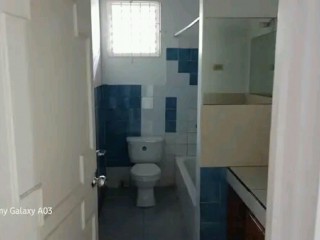 House For Rent in Molynes road, Kingston / St. Andrew Jamaica | [2]