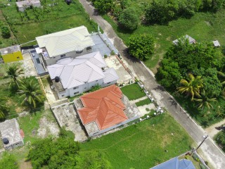 4 bed House For Sale in Santa Cruz, St. Elizabeth, Jamaica