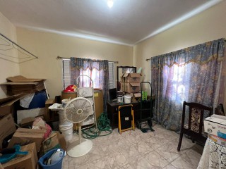 House For Sale in RUNAWAY BAY PO, St. Ann Jamaica | [9]