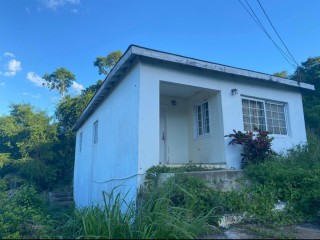 House For Sale in OUTRAMS ESTATE HAMMERSMITH, Trelawny Jamaica | [1]