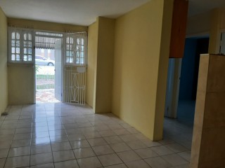 2 bed Apartment For Sale in whitehall off mannings hill rd, Kingston / St. Andrew, Jamaica