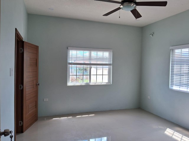 Townhouse For Rent in Denbigh, Clarendon Jamaica | [11]