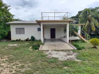 4 bed House For Sale in Maypen, Clarendon, Jamaica