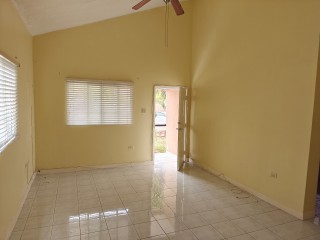 2 bed House For Rent - Caribbean Estates, St. Catherine, Jamaica
