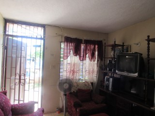 2 bed House For Sale in Westmeade, St. Catherine, Jamaica