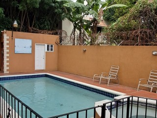 Apartment For Rent in East Aveb Off Central Avenue  facing Queens High school, Kingston / St. Andrew Jamaica | [10]