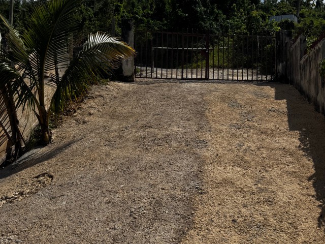 Apartment For Rent in Aberdeen, St. Ann Jamaica | [7]