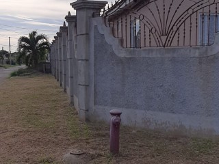 House For Sale in Bushy Park, St. Catherine Jamaica | [10]