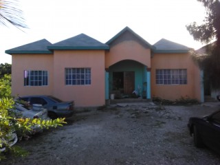 House For Sale in Hellshire, St. Catherine Jamaica | [5]