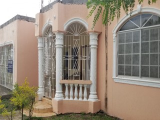 House For Sale in PALMERS CROSS MAY PEN, Clarendon Jamaica | [2]
