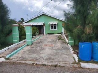 2 bed House For Sale in New Harbour Village, St. Catherine, Jamaica