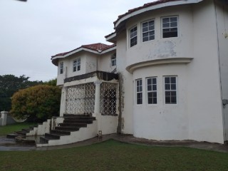 House For Sale in TWIN PALMS ESTATE, Clarendon Jamaica | [1]