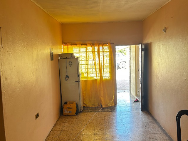 House For Sale in Black River, St. Elizabeth Jamaica | [1]