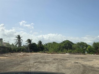 Development Land (Commercial) For Sale in SPANISH TOWN, St. Catherine Jamaica | [5]