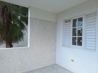 Apartment For Rent in Waterloo Square, Kingston / St. Andrew Jamaica | [2]