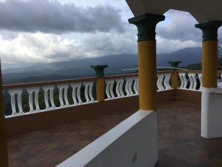 Apartment For Sale in Topper Hill St Andrew, Kingston / St. Andrew Jamaica | [2]