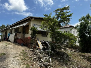 3 bed House For Sale in Red Hills, Kingston / St. Andrew, Jamaica