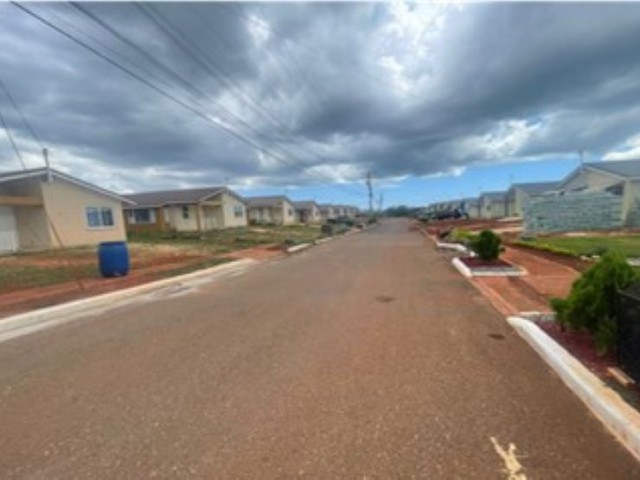 2 bed House For Sale - Spanish Town, St. Catherine, Jamaica