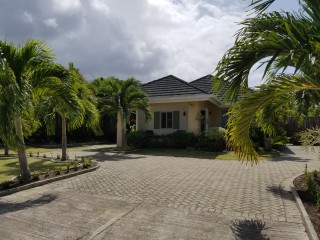 House For Rent in Richmond, St. Ann Jamaica | [7]
