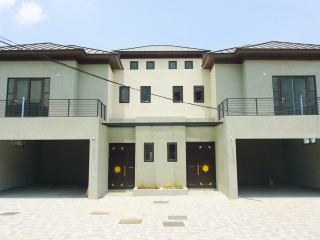4 bed Townhouse For Rent in Russell Heights Kingston 8, Kingston / St. Andrew, Jamaica
