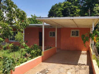 House For Sale in MOUNT VIEW ESTATE SPANISH TOWN, St. Catherine Jamaica | [1]