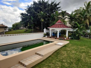 10 bed House For Sale in Mandeville, Manchester, Jamaica