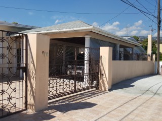 House For Rent in Three Oaks Gardens, Kingston / St. Andrew Jamaica | [14]