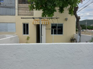 2 bed Apartment For Rent in Westport, St. Catherine, Jamaica
