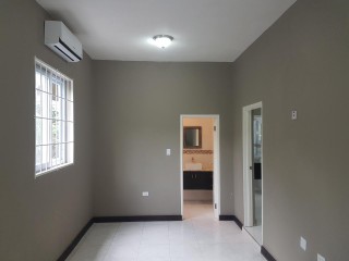 9 bed House For Sale in Hope Pastures, Kingston / St. Andrew, Jamaica