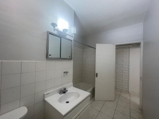 Apartment For Rent in New Kingston, Kingston / St. Andrew Jamaica | [6]