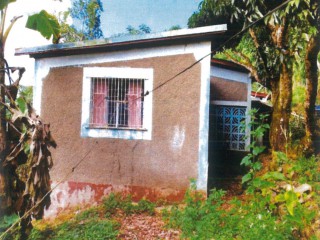 House For Sale in Brandon Hill Kingston 9, Kingston / St. Andrew Jamaica | [1]